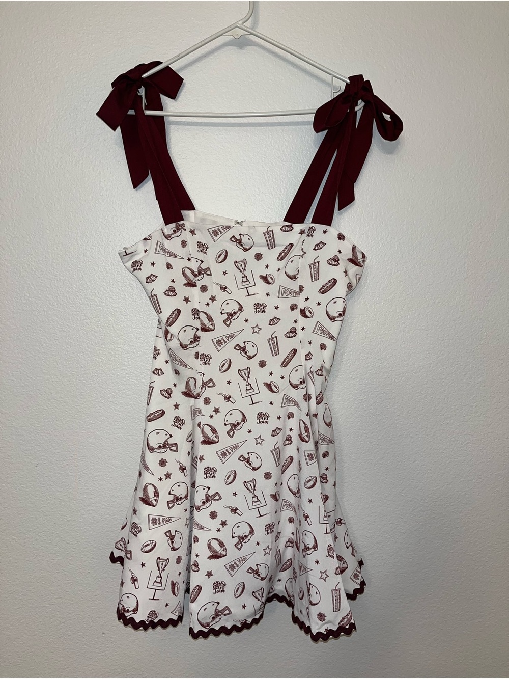 NWT Francesca’s Football Print Mini Dress Bow Strap Coquette Size M - Picture 2 of 7